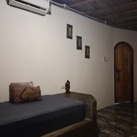 Rumah Nalu Surf Camp Krui Eksteriør bilde