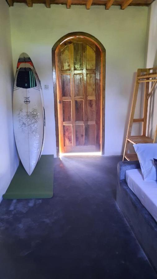 Rumah Nalu Surf Camp Krui Eksteriør bilde