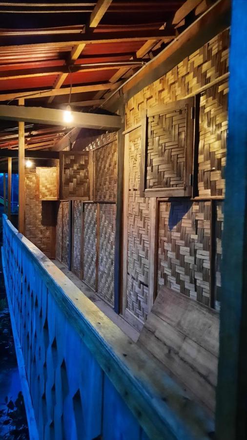 Rumah Nalu Surf Camp Krui Eksteriør bilde